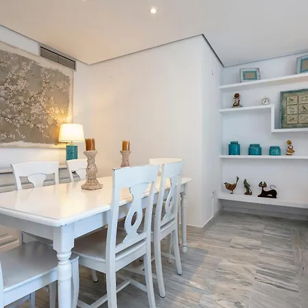Golden By Rent Me Marbella